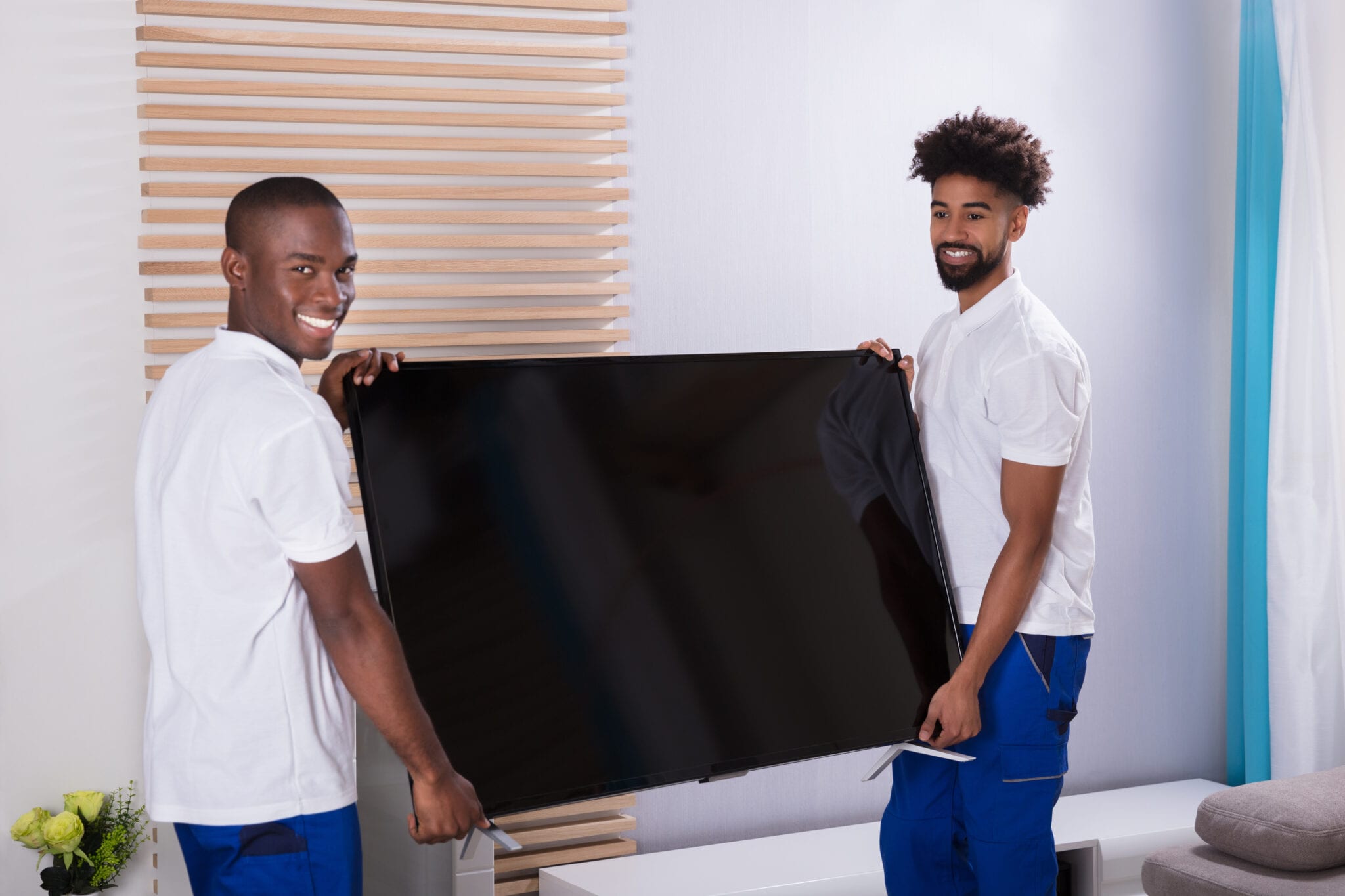 You are currently viewing Kickstart provides wages for porter recruits