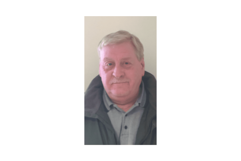You are currently viewing Derek Rutter
