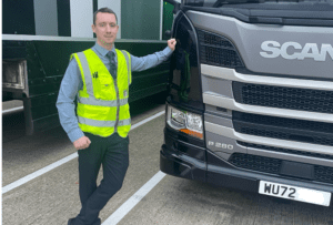 Read more about the article Transport supervisor apprenticeship helps new John Lewis manager boost industry knowledge and team management skills.