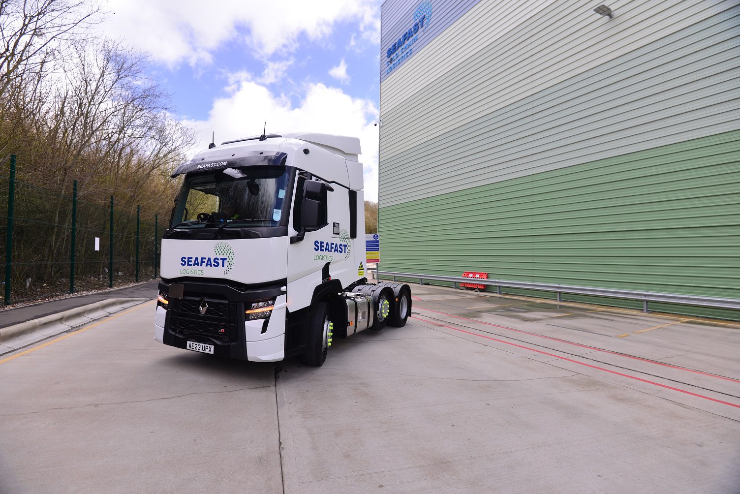 Read more about the article TRS Freight Forwarding Skills Bootcamp boosts workforce expertise at Seafast Logistics